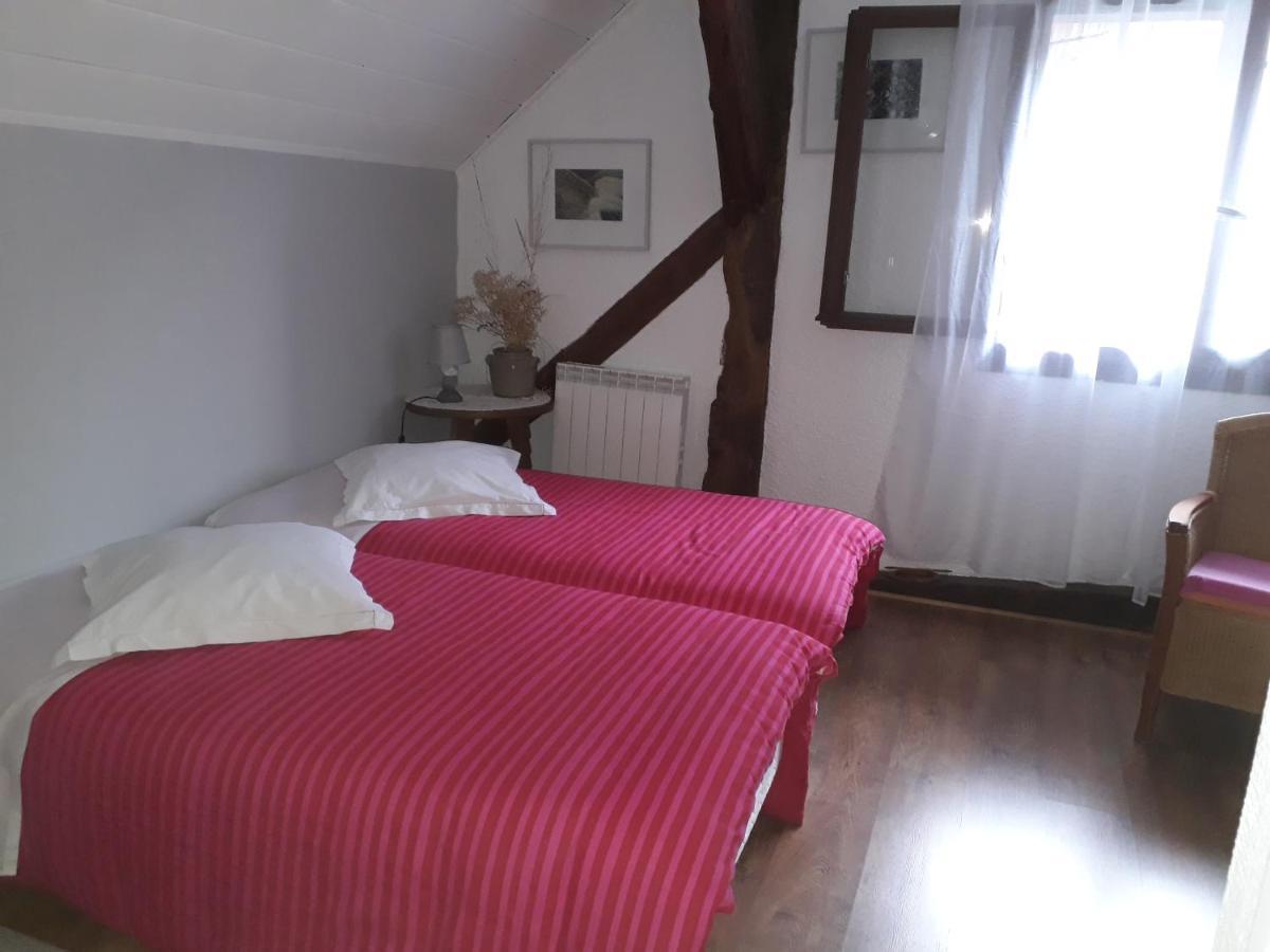 Chez Marie Villa Ugine Bagian luar foto